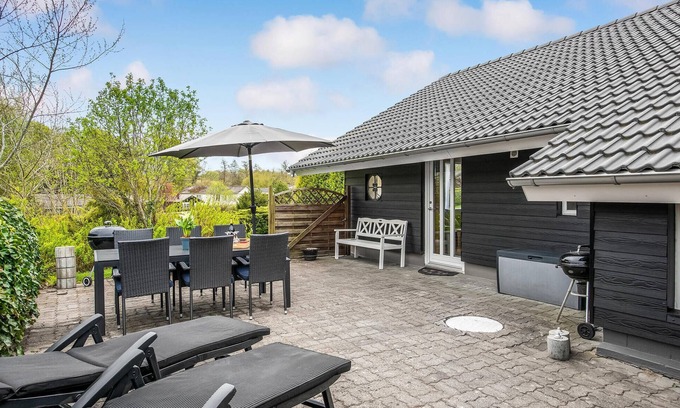 Aabenraa House | Beautiful home in Aabenraa with WiFi