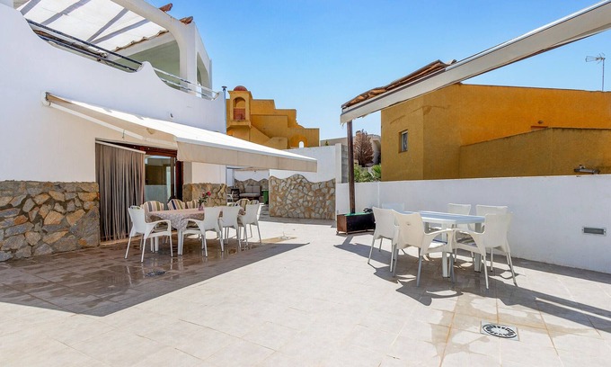 Aguilas House | Beautiful home in Aguilas with WiFi