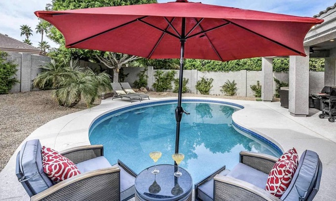Sierra Verde at Arrowhead Ranch House | Beautiful Home in Convenient Location with Private Pool!