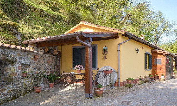 Poggioni House | Beautiful home in Cortona with WiFi