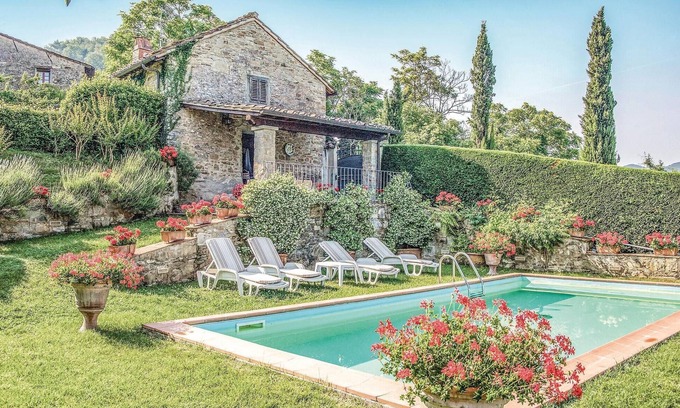 Dicomano House | Beautiful home in Dicomano FI