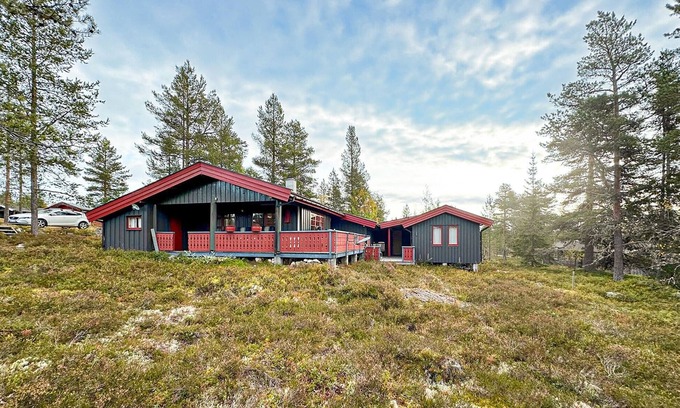 Trysil House | Beautiful home in Jordet with sauna