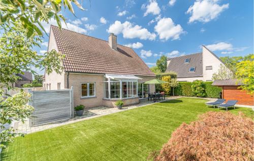 Oostduinkerke House | Beautiful Home In Oostduinkerke