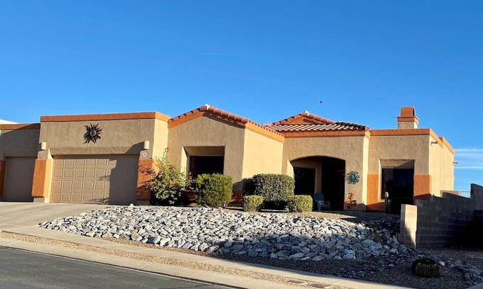 Monterra Knolls House | Beautiful home in Oro Valley with Pool and Catalina mt views