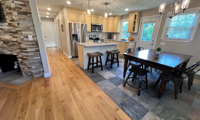 Orono House | Beautiful home in Orono and only minutes to University of Maine