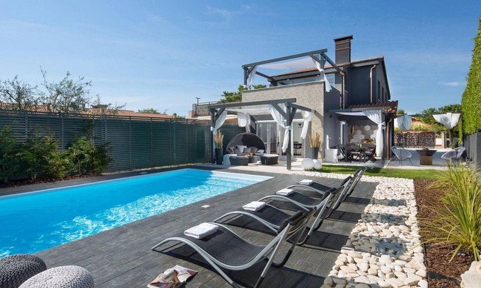 Cancini House | Beautiful home in Porec