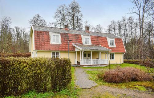 Tingsryd House | Beautiful Home In Tingsryd With Sauna