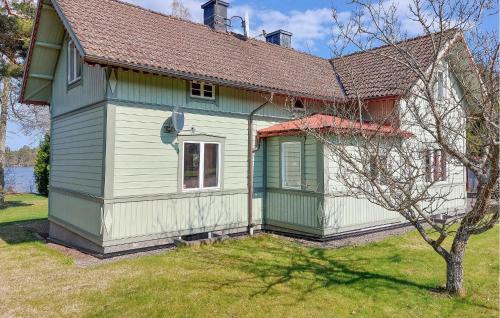 Torup House | Beautiful Home In Torup With Sauna