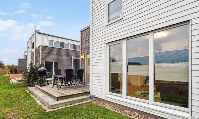 Tossens House | Beautiful home in Tossens with sauna