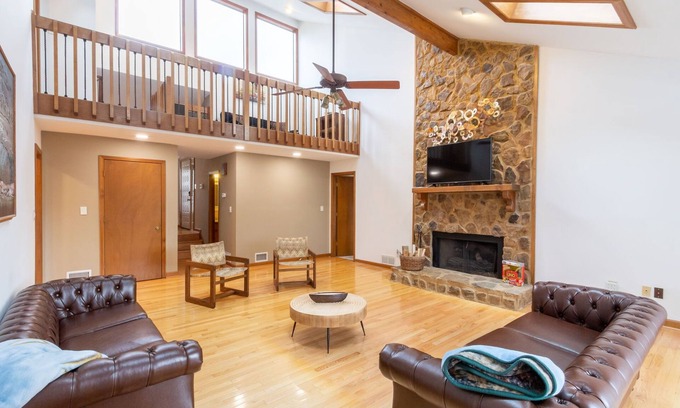 Lawrenceville House | Beautiful Home in Lawrenceville GA, centrally-located