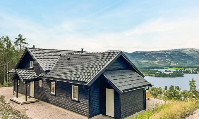 Vradal House | Beautiful home in Vrådal with sauna