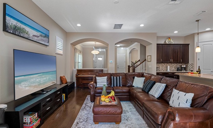 Bayshore Gardens House | Beautiful Home Located in Best Location of Tampa