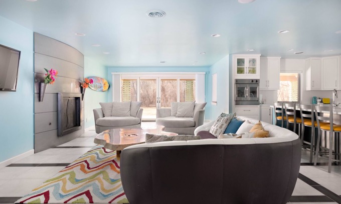 Amarillo House | Beautiful Home On Creek In Peaceful Wooded Area. Nothing Like It In Amarillo.