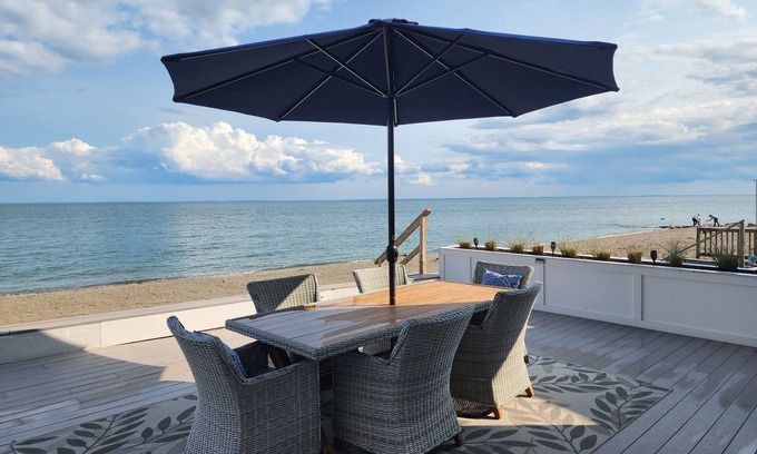 Fairfield House | Beautiful home on private beach, sleeps 11! Bring your family and friends!