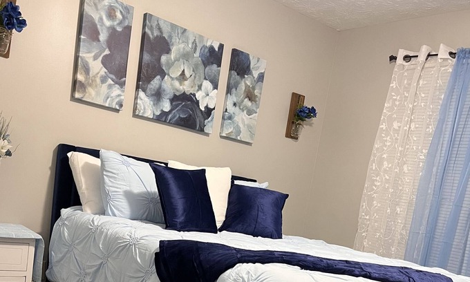 Phenix City House | BeauTIFul Home Vacation/ Ft Moore/ Columbus Ga