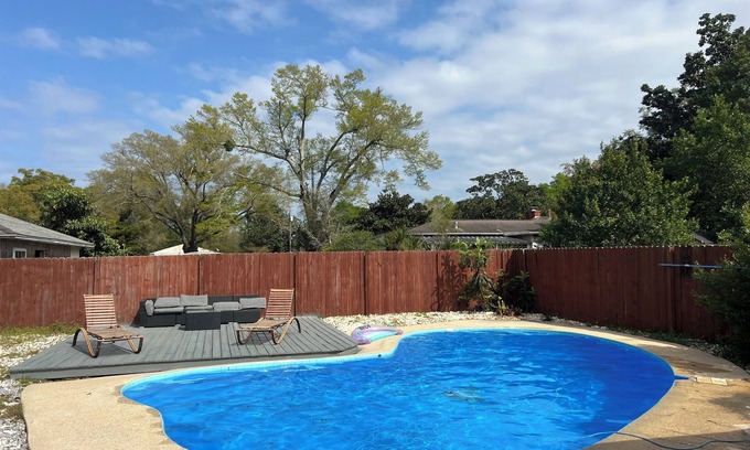 South Pensacola House | Beautiful Home with a Pool!