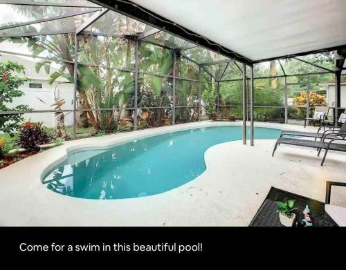 Poinciana House | Beautiful Home with Swimming Pool