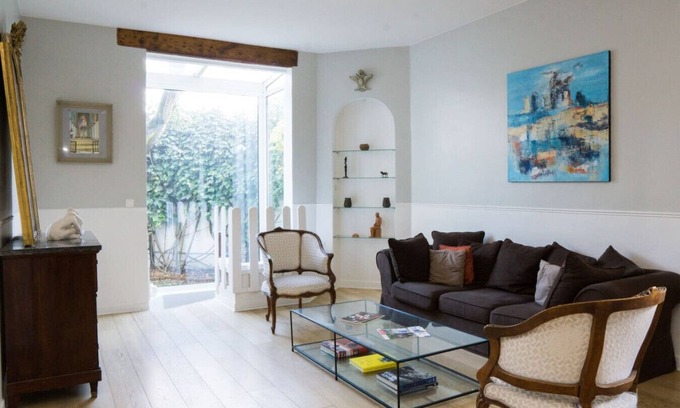 Rueil-Malmaison House | Beautiful house near train station - 20 min Paris