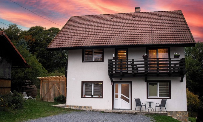 Bran House | Beautiful house located in a very quiet area