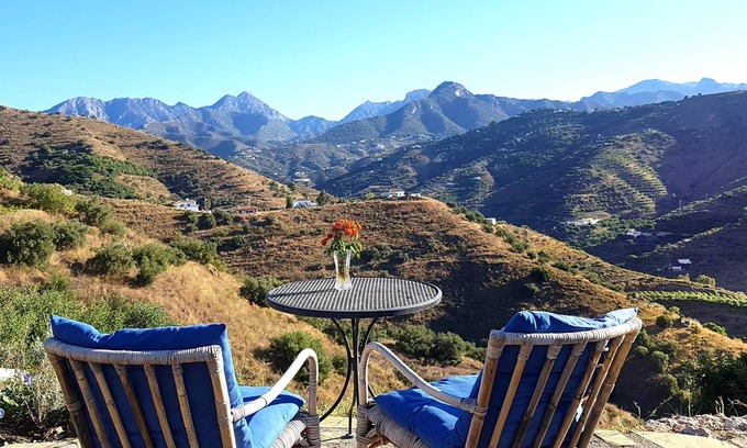 Torrox House | Beautiful house with superb views hills, sea and mountains