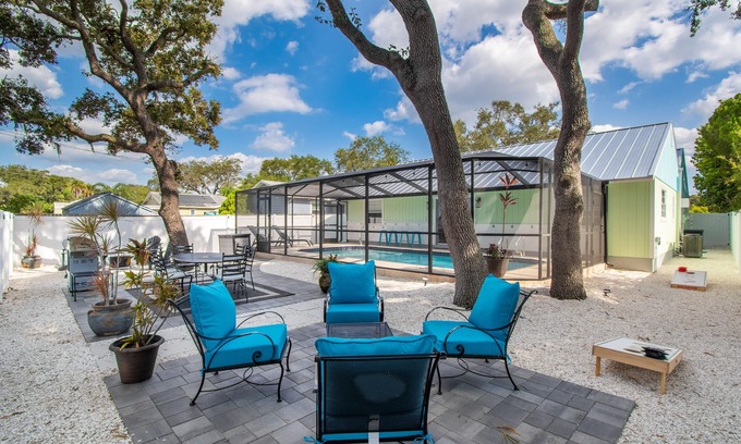 Allen's Ridge House | Beautiful Ibis Cottage for outdoor lovers with pool, fire pit, and billiard room