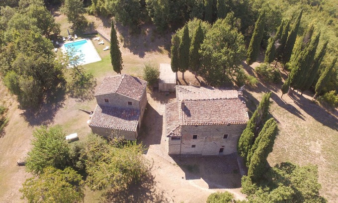 Pieve Santo Stefano Villa | Beautiful Villa in the Heart of Tuscany: Poggio dell'Esca