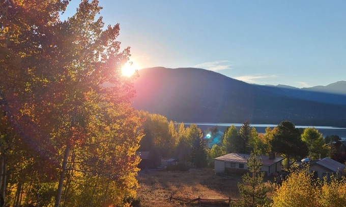 Grand Lake House | Beautiful Lake and Mountain Views with Parking for your Toys! In Grand Lake