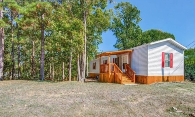 Pointblank House | Beautiful lake view property located on Lake Livingston!