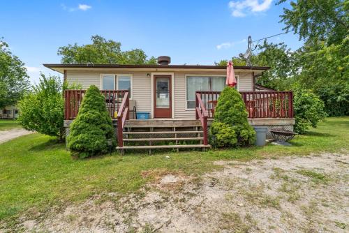 Otonabee-South Monaghan House | Beautiful Lake Views in Nature