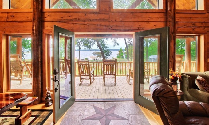 Milam Cabin | Beautiful lakefront log home will take your breath away!!