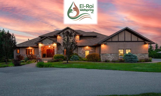 Calgary-Edmonton Corridor Villa | Beautiful, large green area, luxurious rooms, halls for workshops and events