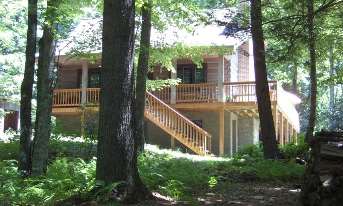 Trout Dale House | Beautiful Log Cabin Mountain Top Retreat, Among the Trees