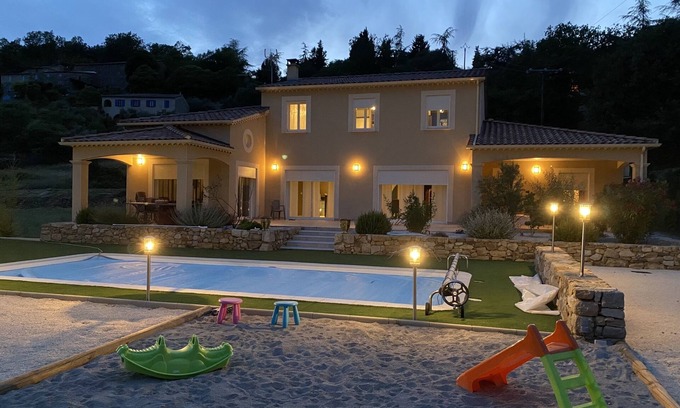 Saint-Jean-du-Pin Villa | Beautiful luxury villa in the Cévennes