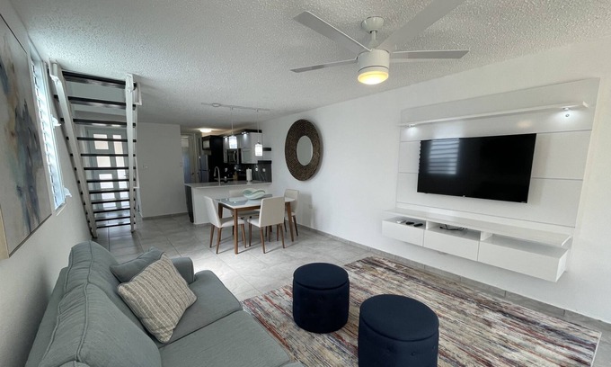 Sardinera Villa | Beautiful Luxury Villa near the Beach