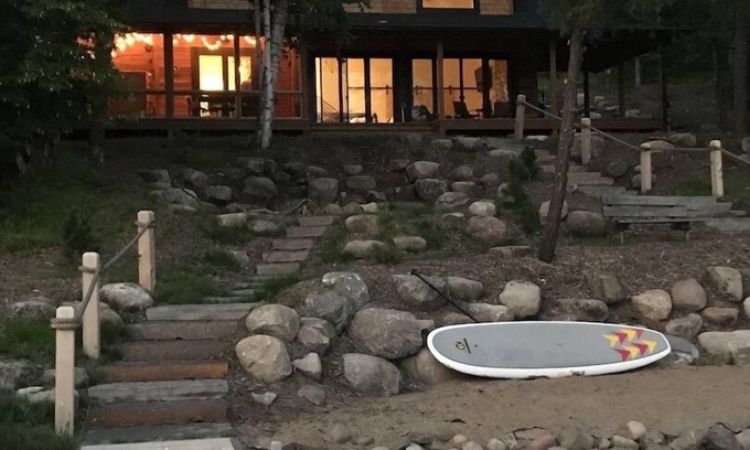 Crosslake House | Beautiful, modern cabin on quiet Rush Lake bay