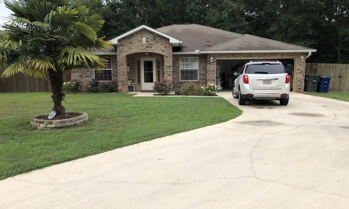 Foley House | Beautiful modern Foley/Gulf Shores brick Home