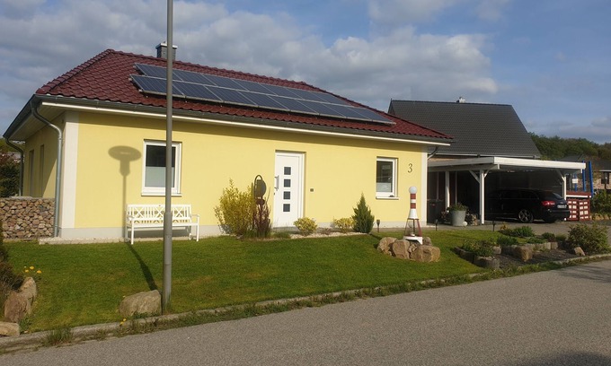 Selent House | Beautiful modern holiday home near the lake to relax and unwind