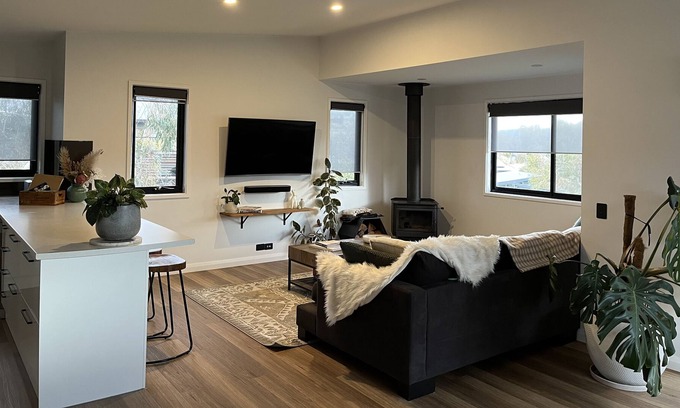East Jindabyne House | Beautiful Mountain home