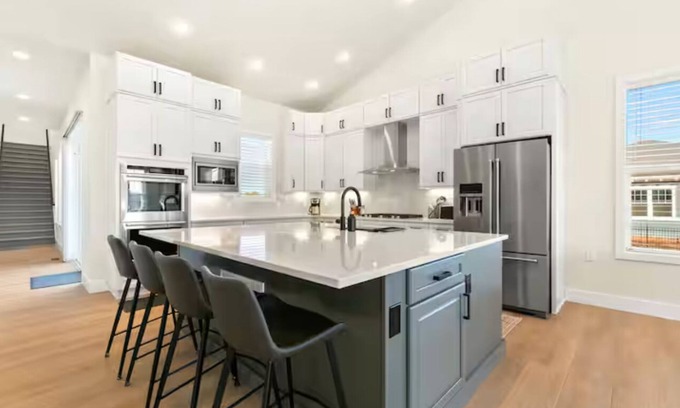 Fort Collins House | Beautiful new 4-br, 4.5 ba house with office and studio suite in Fort Collins!