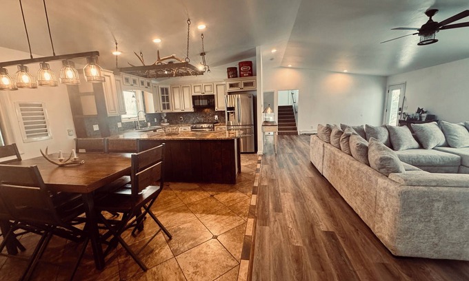 Cortez House | Beautiful Newly remodeled LG home Clse to Mesa Verde Nat Parks Trails Mtn Views