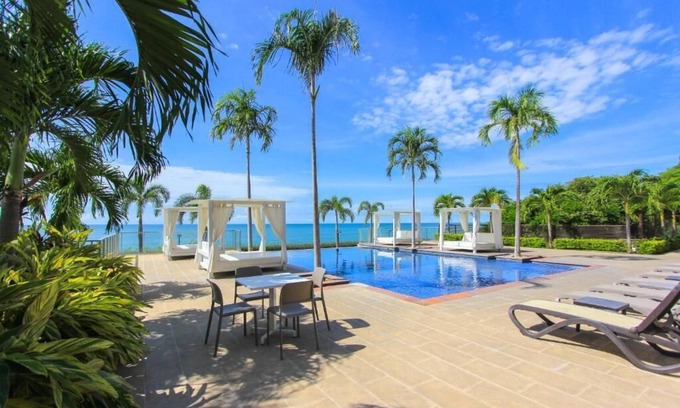 El Palmar Apartment | Beautiful ocean front apartment with cross breeze