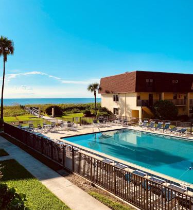Avon By The Sea Apartment | Beautiful Ocean view Townhouse