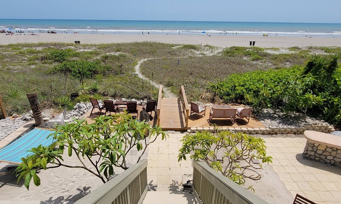 Cocoa Beach Condo | Beautiful Panoramic Views downtown with private beach access