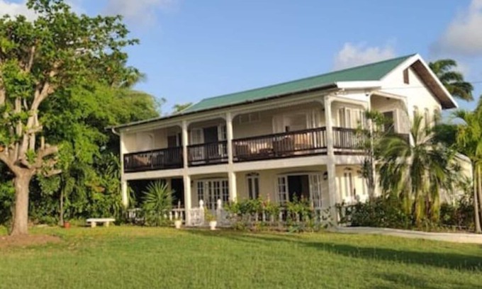 Bonne Terre Villa | Beautiful Plantation House with Pool - For 8 Guests with Ocean & Sunset Views.