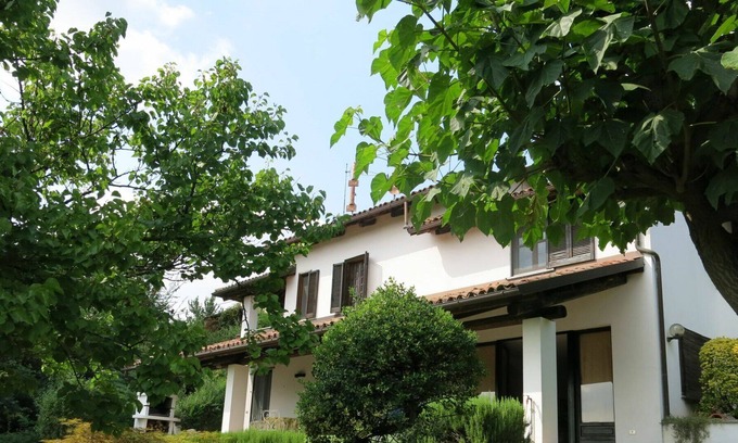 Nizza Monferrato House | Beautiful private villa for 5 people with WIFI, TV, terrace, pets allowed and parking