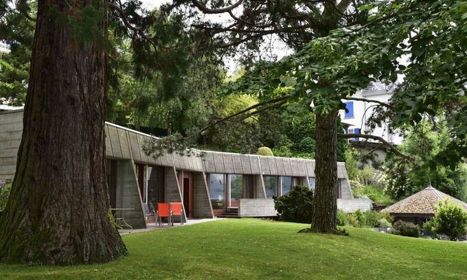Montreux Villa | Beautiful private villa for 7 people with WIFI, TV, terrace, pets allowed and parking