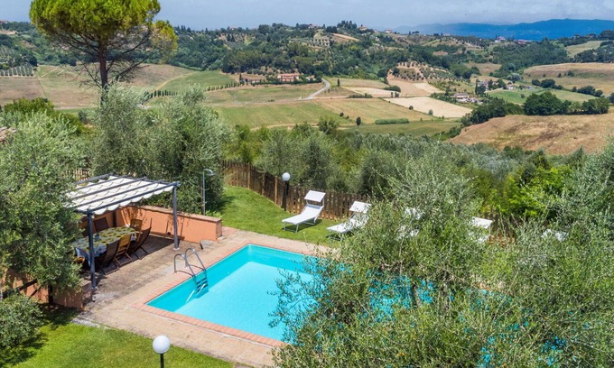 San Miniato Villa | Beautiful private villa for 8 people with WIFI, A/C, private pool, TV and terrace