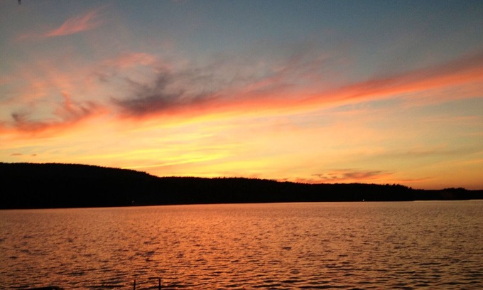 Raymond House | Beautiful, Private Lakefront Home on Crescent Lake in Raymond, Maine