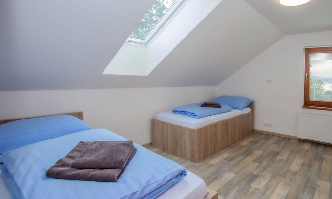 Zabovresky House | Beautiful private villa for 4 people with WIFI, TV, terrace and parking