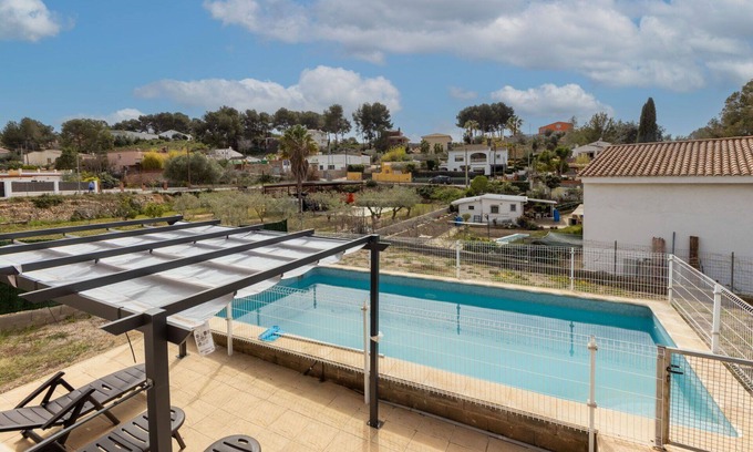 Vespella de Gaia House | Beautiful private villa for 6 people with WIFI, private pool, TV, terrace, pets allowed and park...